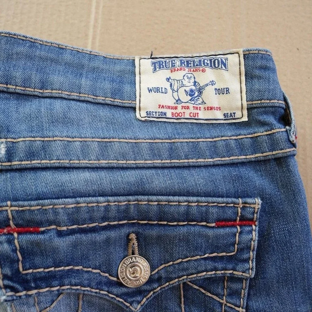 True Religion Big T Flap Jeans Men Sz 30 Medium Wash Bootcut Horseshoe Split Leg